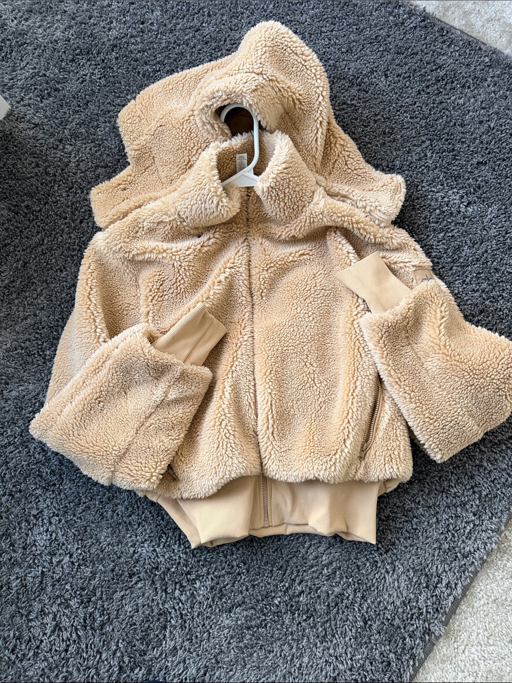 Alo jacket